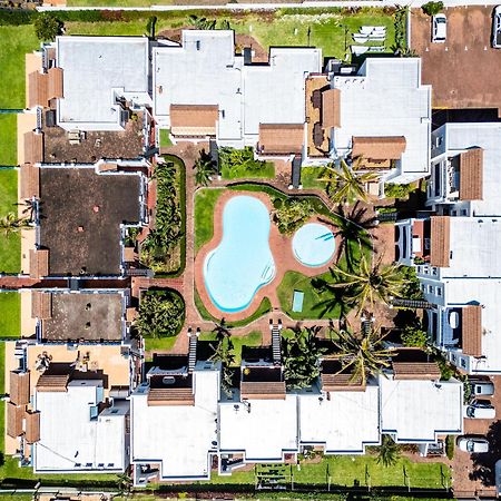 Le Paradis, Self-Catering Beachfront Apartments باليتو المظهر الخارجي الصورة
